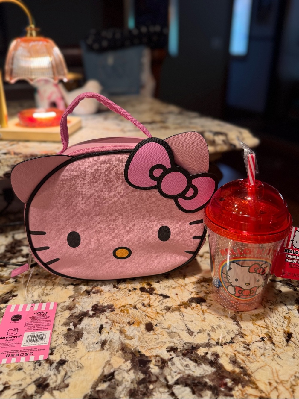 Hello Kitty NEW Pink Kids Insulated Lunch Bag with Matching Red Travel Cup